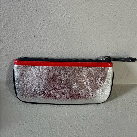 Brighton Pouch - Picture 2 of 3